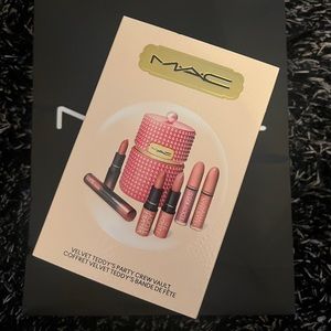 VELVET TEDDY’S PARTY CREW VAULT